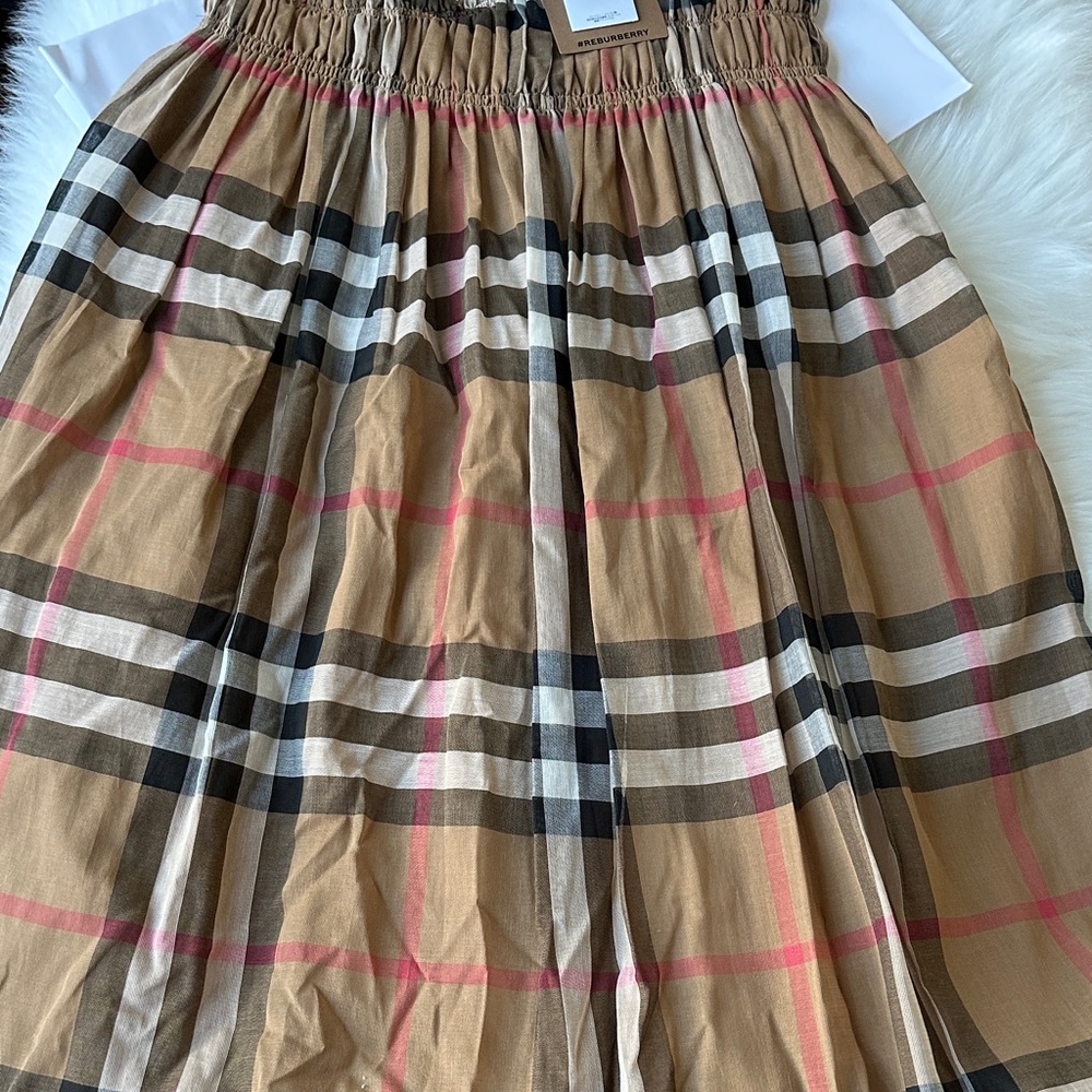🆕 Burberry Delilah Women’s Toupe Brown Check Dress 6 US - Picture 7 of 9